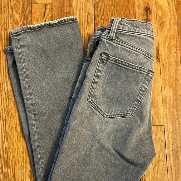 Abercrombie & Fitch Grey Denim Jeans-90s straight high rise size 00 - Picture 1 of 9